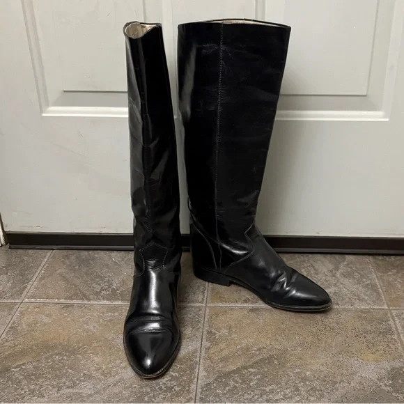 Charles David Black Vintage Italian Leather Boots - Picture 1 of 12
